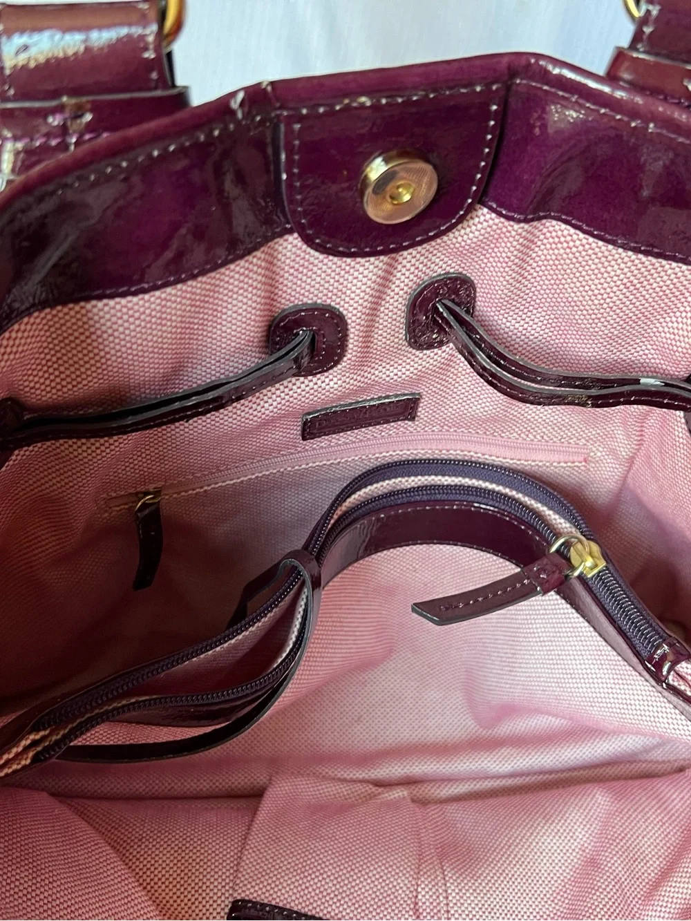 Dooney & Bourke Chiara Large Tote Bag Plum Patent Leather & Cream Stripe
